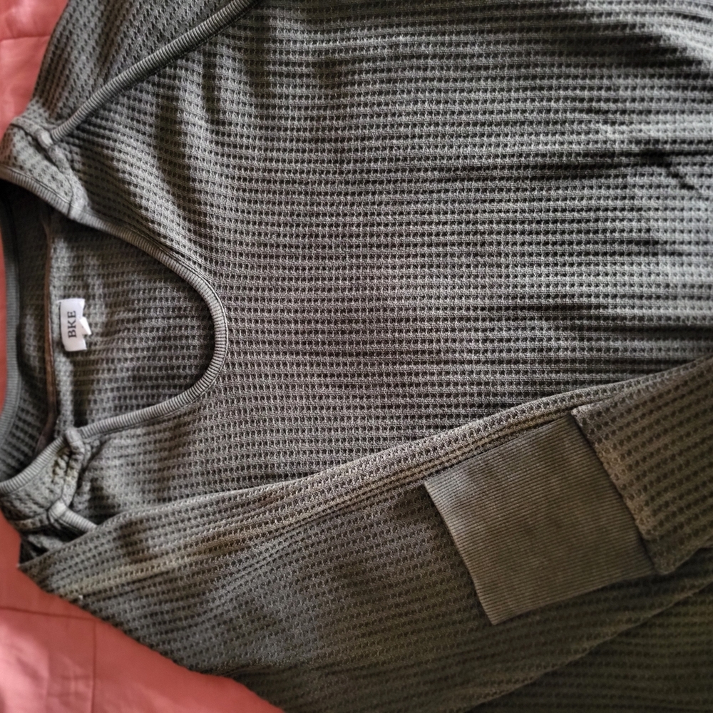 BKE Long Sleeve Waffle Knit Top - Olive Green